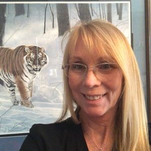 Meet your Posher, Paula